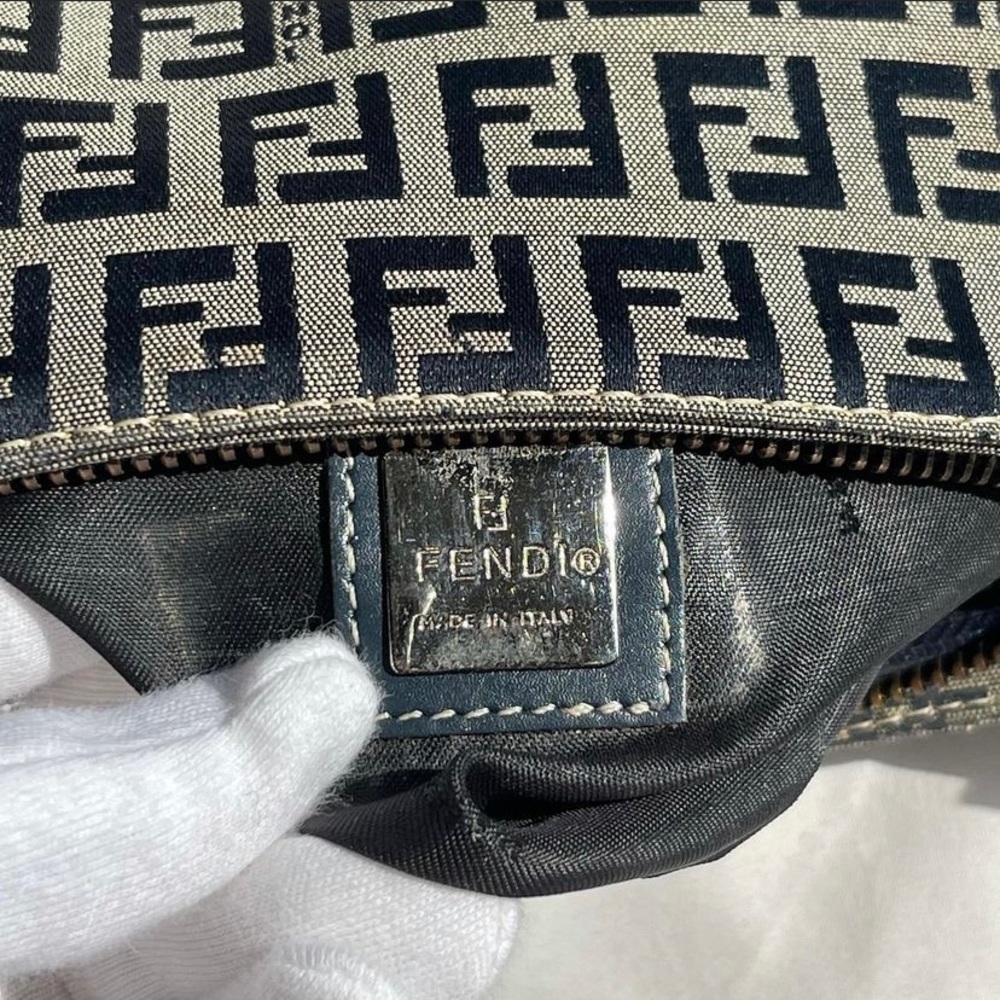 Fendi Zucchino Pochette - Picture 4 of 6